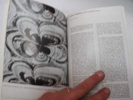 Suomen Taideteollisuusyhdistys vuosikirja 1968 ja toimintakertomus vuodelta 1967 -yearbook