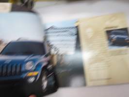The Jeep Book 2003 -myyntiesite / sales brochure