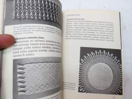 Solmimme fransuja -handicrafts