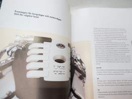 Volkswagen Touareg 2003 -myyntiesite / brochure