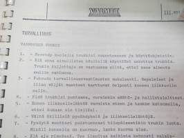 Valmet haarukkatrukki TD2912 - käyttö ja huolto / forklift operator´s manual in finnish