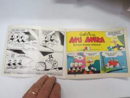 Aku Ankka 1987 nr 52B Vanhan linnan salaisuus, joulumanteli -comics