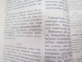 Suomen Asetuskokoelma 1920 nr 261-211 - Sisältää eri asetuksia kauppalaivastosta ja merenkulusta -statutes regarding ships and seafare