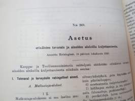 Suomen Asetuskokoelma 1920 nr 261-211 - Sisältää eri asetuksia kauppalaivastosta ja merenkulusta -statutes regarding ships and seafare