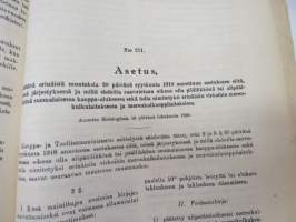 Suomen Asetuskokoelma 1920 nr 261-211 - Sisältää eri asetuksia kauppalaivastosta ja merenkulusta -statutes regarding ships and seafare