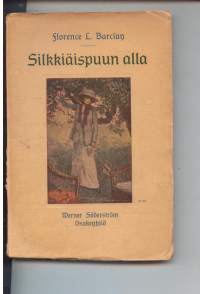 Silkkiäispuun alla