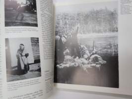 Valokuvauksen vuosikirja 1974 - Finsk fotografisk årsbok - Finnish photographic yearbook