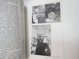 Valokuvauksen vuosikirja 1975 - Finsk fotografisk årsbok - Finnish photographic yearbook