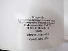 Valokuvauksen vuosikirja 1976 - Finsk fotografisk årsbok - Finnish photographic yearbook