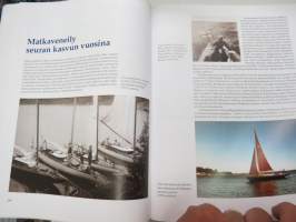 Ulos merelle! Turun Pursiseura ry 100v. 1906-2006