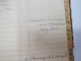 Rakennus- ja Asunto O.Y. Puistokatu 17b - Talonasukasluettelo 1911 - noin 1952, järjestyssäännöt, laskukansio vuodelta 1938