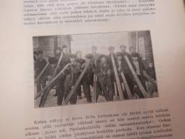 Suomen Urheilulehti 1904 - 7. vuosikerta, sidottu kirjaksi, sisällysluettelo näkyy kohteen runsaista kuvista -sports magazine, annual volume