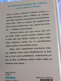 Jorma Kurvinen . Susikoira Roi ja  vaihto-oppilas. P.1997