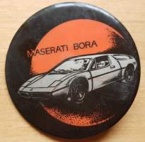 Maserati Bora -rintamerkki