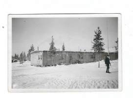 Sotilaskoti Jänkä 1943 - valokuva 6x9 cm