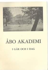 Åbo Akademi i går och i dag  1976