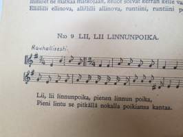 Hämä- hämähäkki... sikermä ketju- ja leikkilauluja - Raittiuden Ystävät -lauluvihko - songs