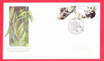 FDC Ensipäiväkuori Australia-Kiina yhteisjulkaisu1995 : Australian versiot panda- ja koalamerkeistä