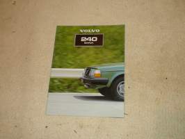 Volvo 240  sarja  myyntiesite 1981