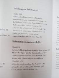 Leikin pikkujättiläinen - Leikin pikkujättiläisessä on laajalti tietoa leikin olemuksesta, lumosta ja voimasta lapsen kehityksen ja oppimisen näkökulmasta