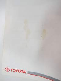Toyota Camry 1992 -myyntiesite / brochure