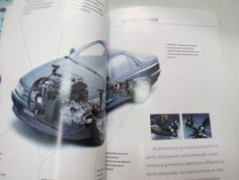 Peugeot 605 -myyntiesite / brochure