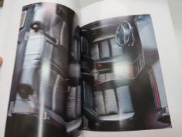 Peugeot 605 -myyntiesite / brochure