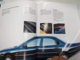 Ford Mondeo 1993 -myyntiesite / brochure