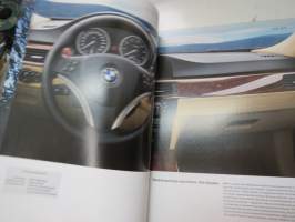 BMW 3-sarjan sedan 318i, 320i, 325/xi, 330i/xi, 335i/xi, 318d, 320d, 325d, 330d/xd, 335d -myyntiesite / sales brochure