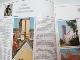 Neuvostoliiton Itämeren tasavallat - Intourist -matkailuesite / travel brochure