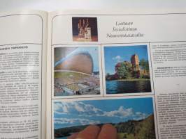 Neuvostoliiton Itämeren tasavallat - Intourist -matkailuesite / travel brochure