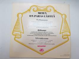 Neuvostoliiton Itämeren tasavallat - Intourist -matkailuesite / travel brochure