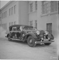 Hitlerin lahja Mercedes-Benz Mannerheimille, canvastaulu, koko 30 cm x 30 cm. Teen näitä vain 50 numeroitua kappaletta. Hieno esim. lahjaksi.