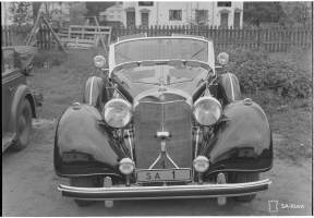 Hitlerin lahja Mercedes-Benz Mannerheimille, canvastaulu, A4 koko. Teen näitä vain 50 numeroitua kappaletta. Hieno esim. lahjaksi.
