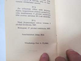 Järjestysohjeet vaatetusteollisuutta varten 1927 -clothing industry rules and regulations