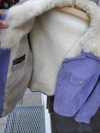 Friitala naisten mokkatakki 1970-luvun alusta, koko 42, vähän käytetty -slightly used women´s suede jacket