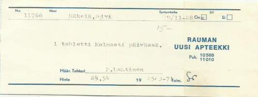Rauman Uusi  Apteekki    - resepti signatuuri  1971