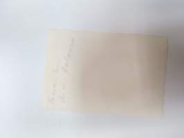 &quot;Annikin äiti kalassa&quot; -valokuva / photograph