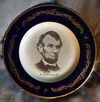 Presidentti Abraham Lincoln, Pickard China USA, keräily lautanen. Rajoitettu painos 5000 lautasta.