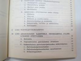 Henkilöasiakirjaopas  (HakO) 1962-SA / Suomen armeija / Finnish Army guidebook, listingpapers and documents of crew