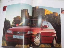 Opel Astra 1997 -myyntiesite / brochure