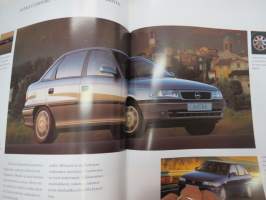 Opel Astra 1997 -myyntiesite / brochure