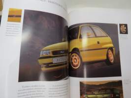 Opel Astra 1997 -myyntiesite / brochure