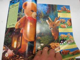 Stories from the Steiff´s children´s world - Petsy´s wondrous journey -Steiff toy catalog