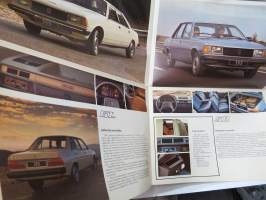 Peugeot 305 -myyntiesite / brochure