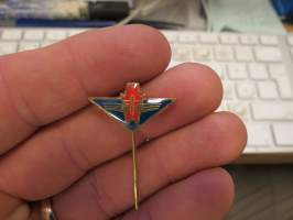 Kuorma-auto logo, tunnistamaton? -neulamerkki / pin
