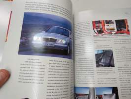 The Mercedes-Benz E-Class Saloons 1996 -myyntiesite / brochure