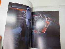 The Mercedes-Benz E-Class Saloons 1996 -myyntiesite / brochure