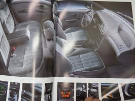 Ford Mondeo 1994 -myyntiesite / brochure
