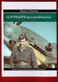 Luftwaffe-kuvasto/Pictorial, 1988. Saksan ilmavoimat Suomessa ja Pohjois-Norjassa 1941-1944. Lapin ilmasota-  ja Luftwaffen pohjoisiin operaatioihin liittyvät kuvat.